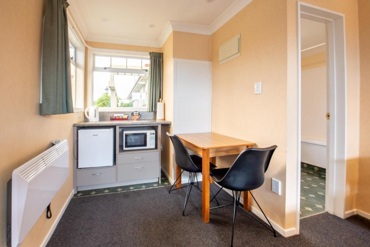 Tower Lodge Motel Invercargill Bagian luar foto