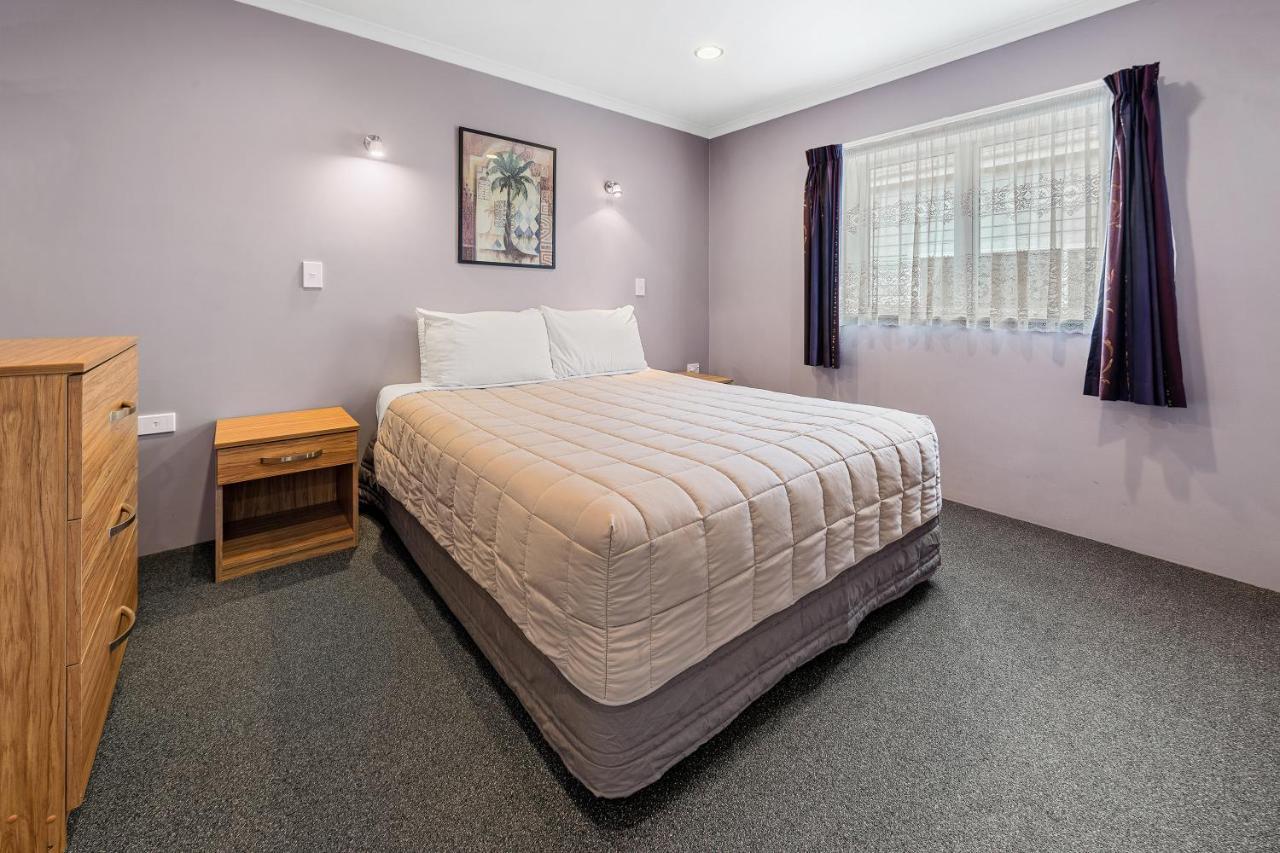Tower Lodge Motel Invercargill Bagian luar foto