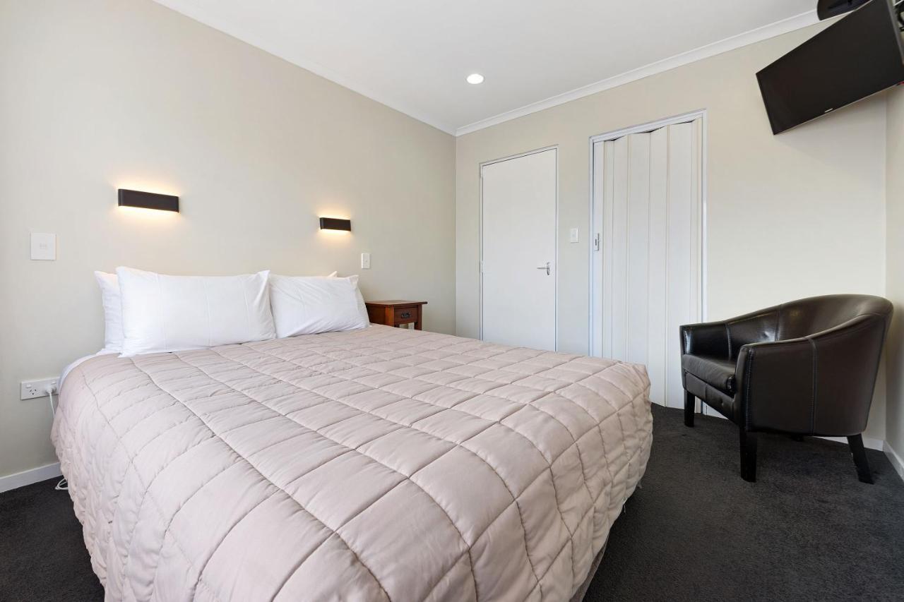 Tower Lodge Motel Invercargill Bagian luar foto